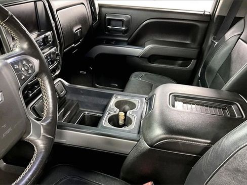 Used 2017 Chevrolet Silverado 1500 LTZ Z71 w/ LTZ Plus Package image 15