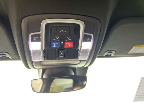 Used 2023 RAM 1500 Limited w/ Body Color Bumper Group AWD/4WD image 20