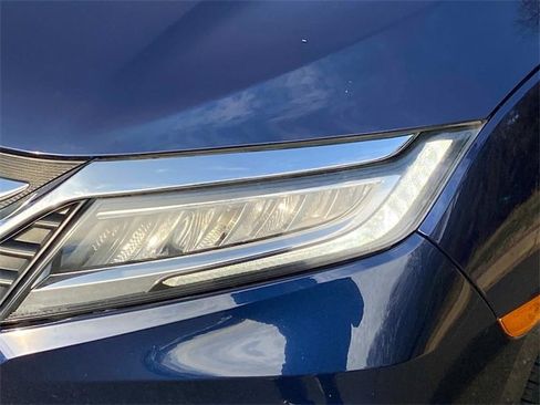 Used 2020 Honda Odyssey Elite image 4