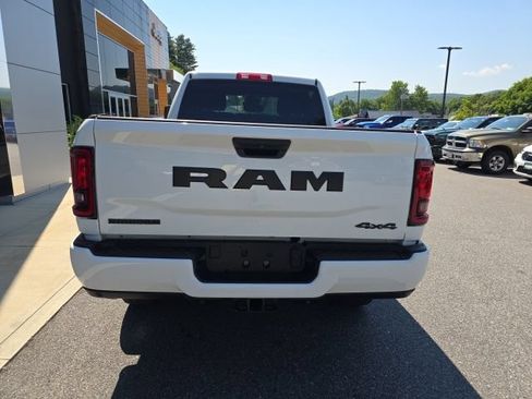 Used 2026 RAM 2500 Big Horn AWD/4WD image 6