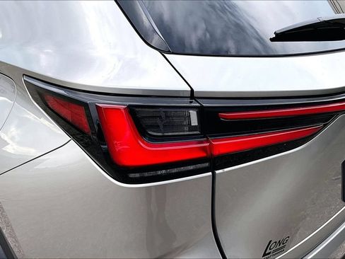 Used 2023 Lexus NX 250 FWD w/ Towing Package (2000 Lbs) image 30