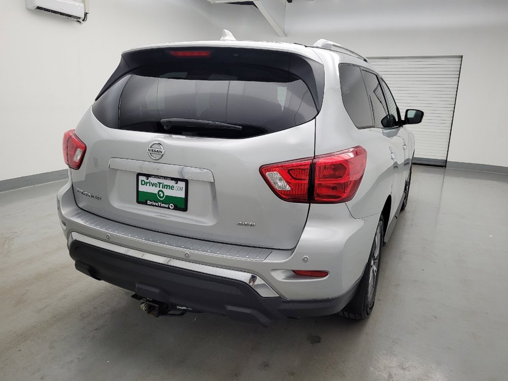 Used 2020 Nissan Pathfinder S AWD/4WD image 6