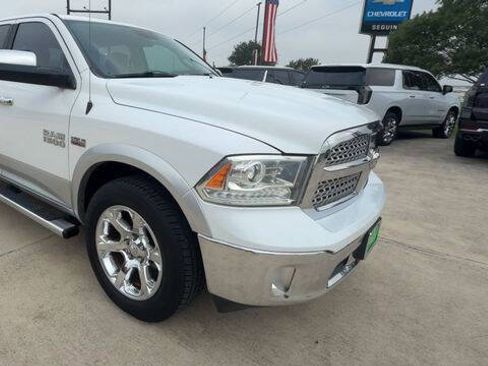 Used 2017 RAM 1500 Laramie RWD image 2