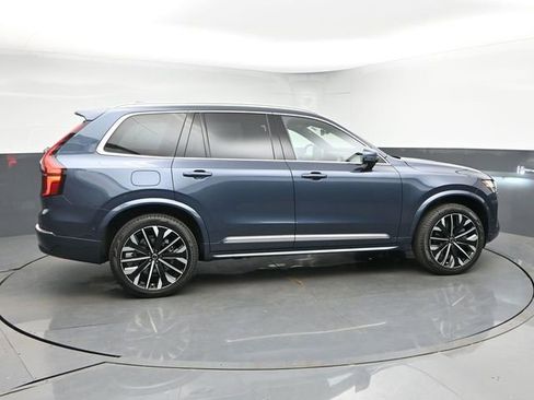 New 2026 Volvo XC90 B6 Plus AWD/4WD image 9