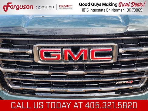 New 2026 GMC Yukon AT4 Ultimate AWD/4WD image 9