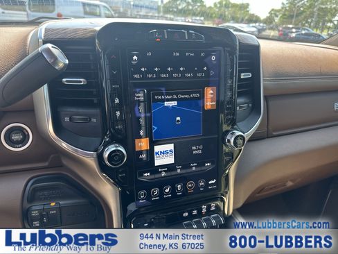 Used 2021 RAM 2500 Laramie AWD/4WD image 16