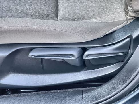 Used 2024 Honda Accord LX image 31