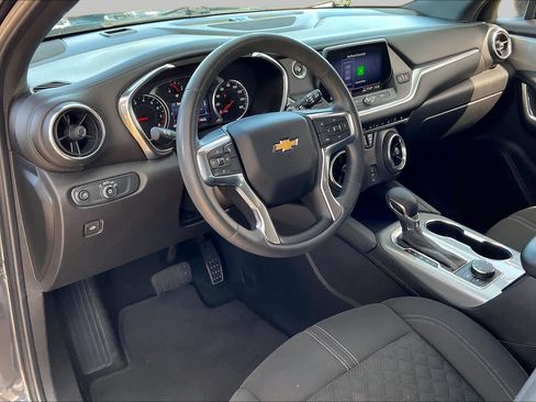Used 2021 Chevrolet Blazer LT AWD/4WD image 17