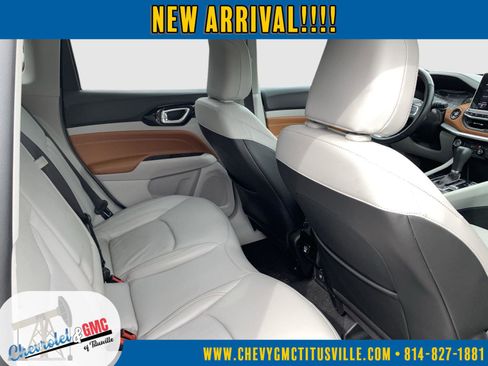 Used 2022 Jeep Compass Limited image 29