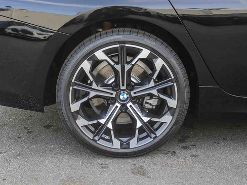 New 2026 BMW 330i Sedan image 8