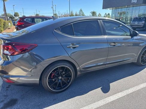Used 2020 Hyundai Elantra SEL image 6