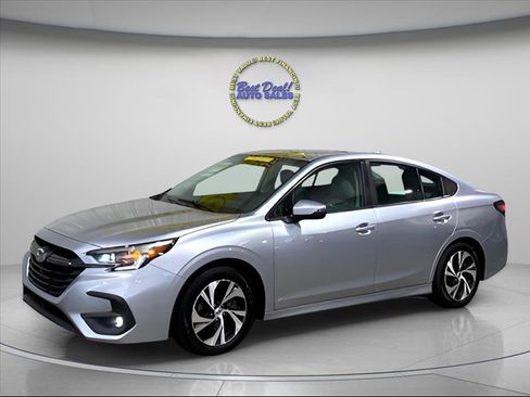 Used 2023 Subaru Legacy Premium image 1