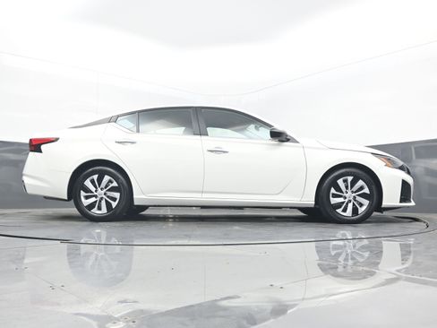 Certified 2025 Nissan Altima 2.5 S image 28