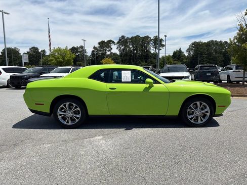 Used 2023 Dodge Challenger SXT AWD/4WD image 8
