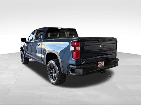 Used 2022 Chevrolet Silverado 1500 ZR2 w/ Technology Package image 3
