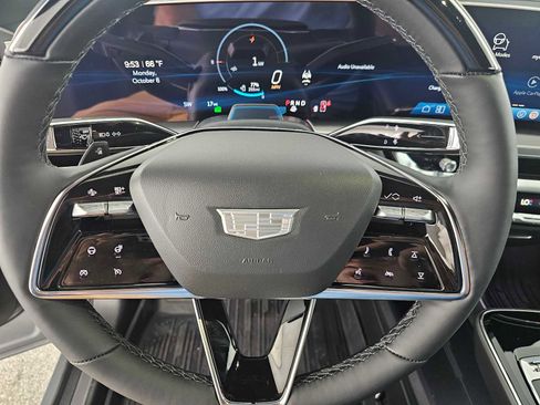 New 2026 Cadillac Lyriq Luxury image 24