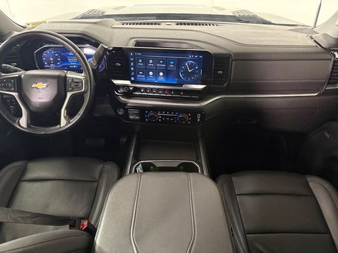 Used 2025 Chevrolet Silverado 2500 LTZ w/ LTZ Premium Package AWD/4WD image 39
