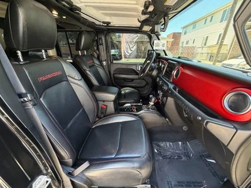 Used 2019 Jeep Wrangler Unlimited Rubicon AWD/4WD image 23