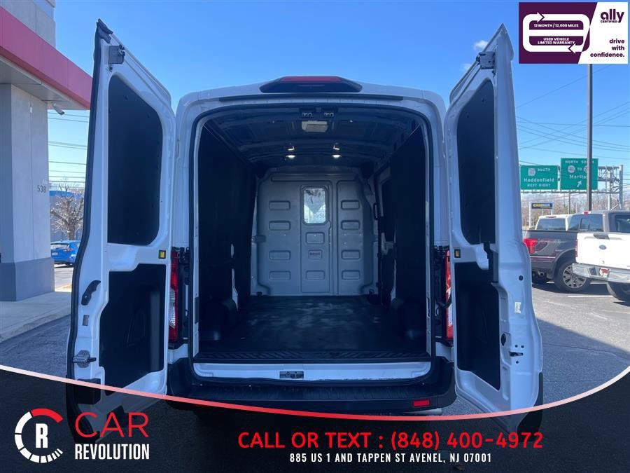 Used 2023 Ford Transit 250 Medium Roof w/ Load Area Protection Package RWD image 34