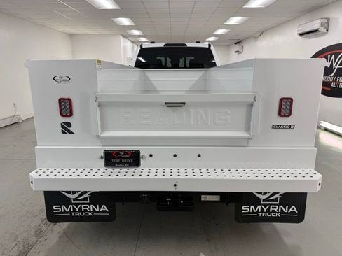 New 2026 Ford F350 XL w/ XL Chrome Package image 7