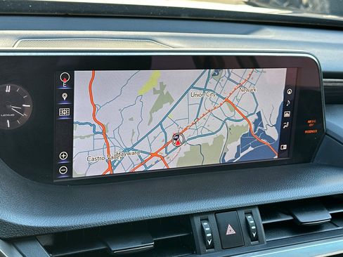 Used 2020 Lexus ES 350 w/ Luxury Package image 44