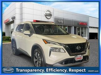 Used 2023 Nissan Rogue SV w/ SV Premium B Package AWD/4WD video 1