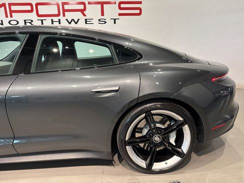 Used 2024 Porsche Taycan 4S w/ Premium Package image 6