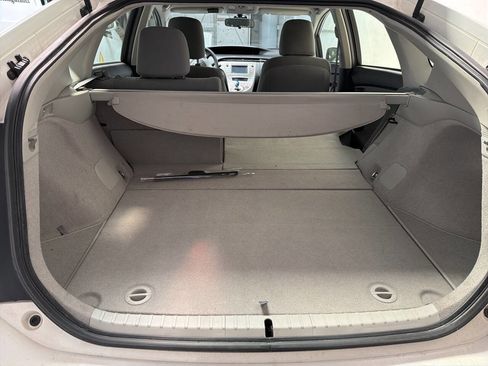 Used 2012 Toyota Prius Two FWD image 7