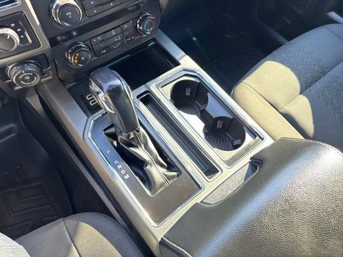 Used 2019 Ford F150 XLT w/ Equipment Group 302A Luxury AWD/4WD image 18