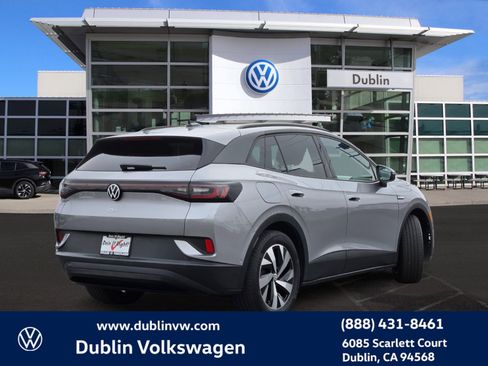 Certified 2023 Volkswagen ID.4 Pro image 4