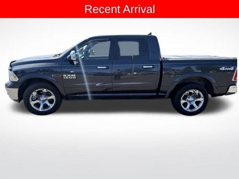 Used 2017 RAM 1500 Laramie w/ Convenience Group AWD/4WD image 4