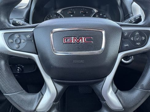 Used 2022 GMC Terrain SLE FWD image 23