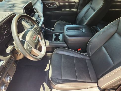 Used 2021 GMC Yukon SLT w/ SLT Premium Package RWD image 13