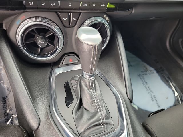 Used 2022 Chevrolet Camaro LS RWD image 27