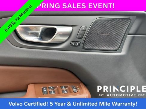 Certified 2023 Volvo XC60 B5 Ultimate image 29