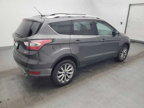 Used 2017 Ford Escape Titanium image 10