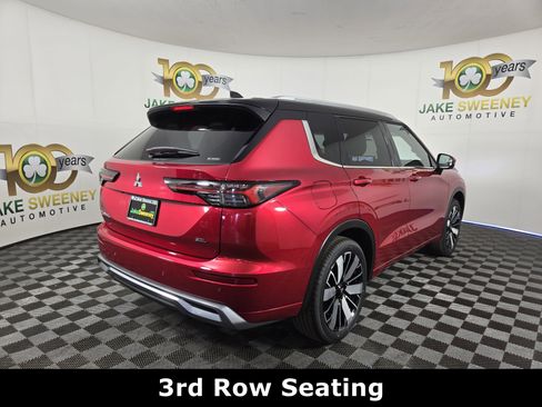 New 2025 Mitsubishi Outlander SEL image 7