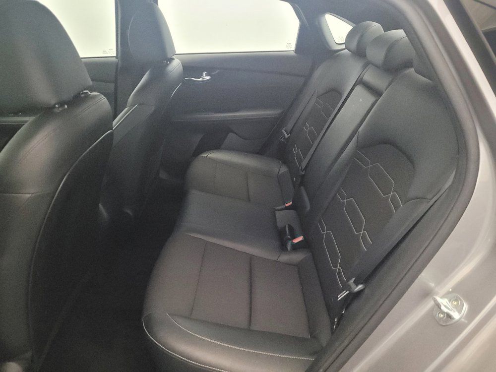 Used 2023 Kia Forte GT-Line w/ GT-Line Premium Package FWD image 18