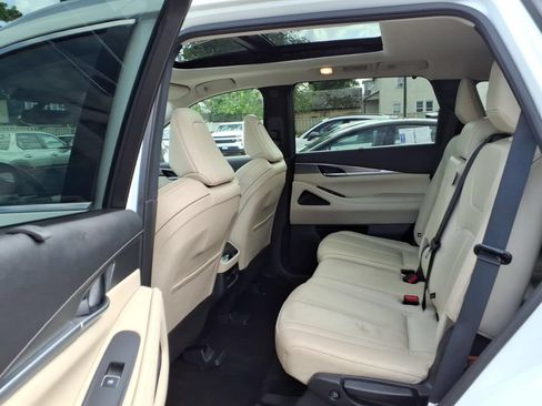 Used 2024 INFINITI QX60 Luxe w/ Cargo Package AWD/4WD image 17