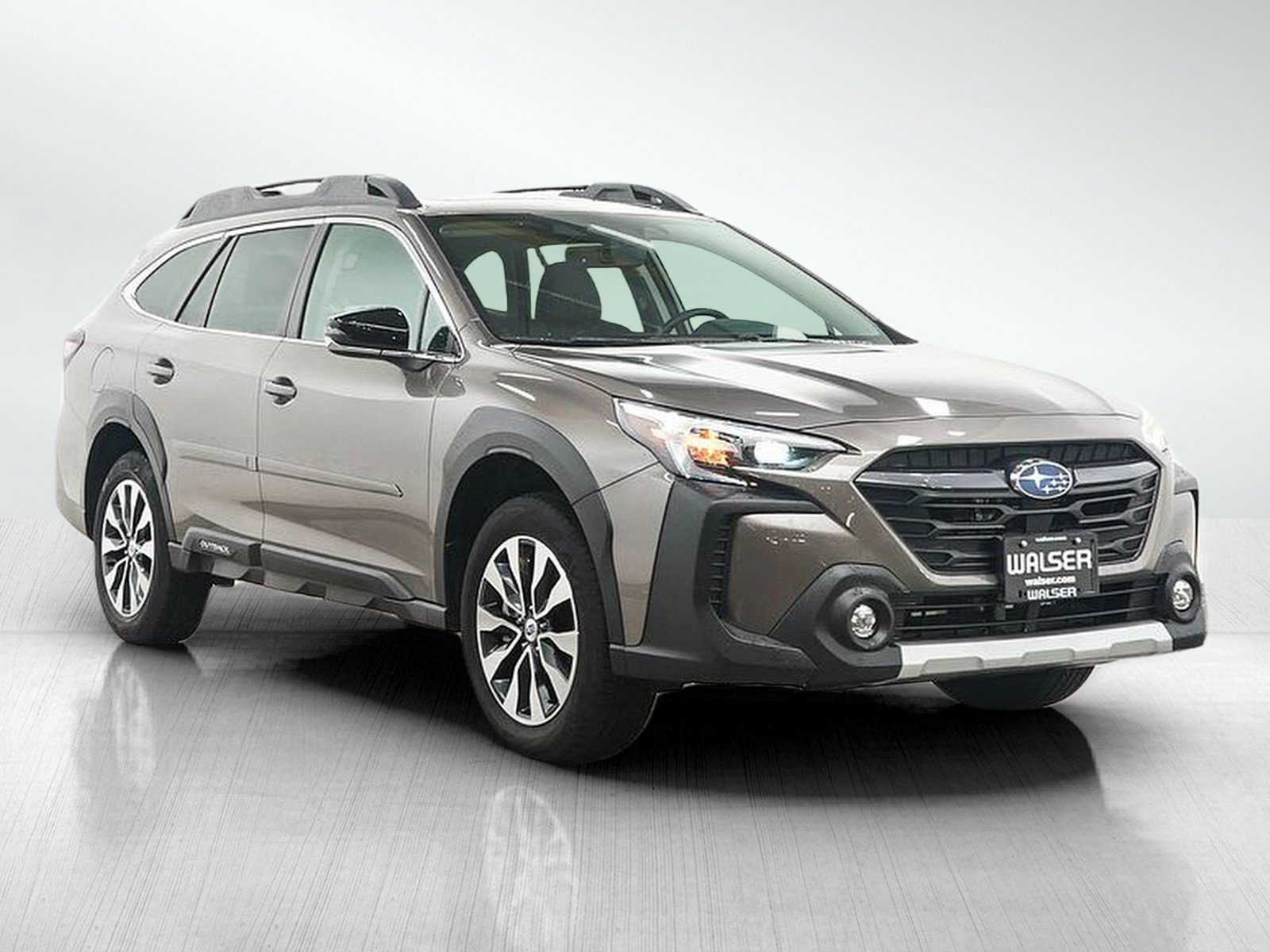 Used 2024 Subaru Outback Limited AWD/4WD image 7