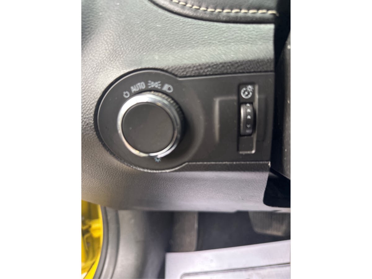 Used 2015 Chevrolet Camaro LS w/ LPO, Black Appearance Package RWD image 17