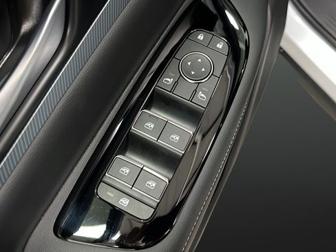 Used 2025 Nissan Murano SL w/ Cargo Package AWD/4WD image 21