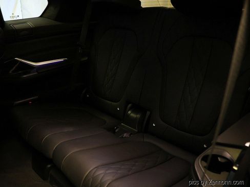 Used 2021 BMW X7 M50i w/ Executive Package image 14