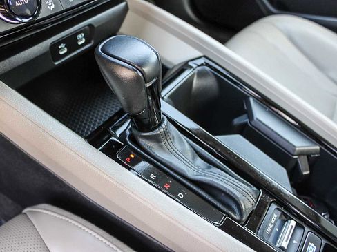 Certified 2024 Honda Accord EX-L image 19