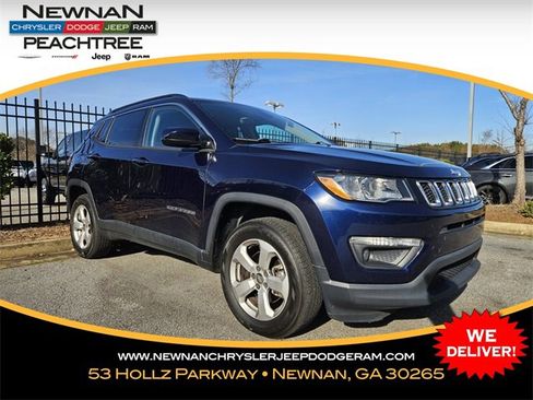 Used 2018 Jeep Compass Latitude w/ Cold Weather Group image 1