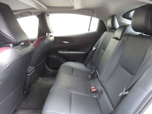 Certified 2026 Toyota Prius Plug-In Hybrid FWD image 16