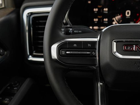 New 2025 GMC Canyon Elevation w/ Convenience Package image 19