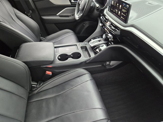 Certified 2026 Acura MDX w/ Technology Package FWD image 14