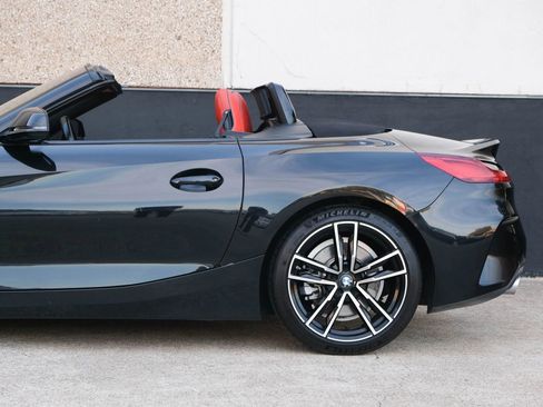Used 2019 BMW Z4 sDrive30i image 23