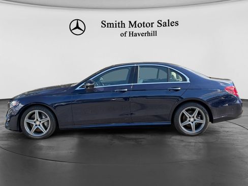 Used 2017 Mercedes-Benz E 300 4MATIC image 2